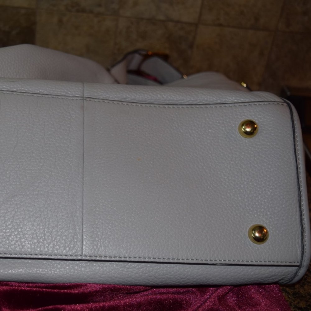 G.I.L.I Leather Stirrup Satchel W/ Shoulder Strap - Picture 11 of 16